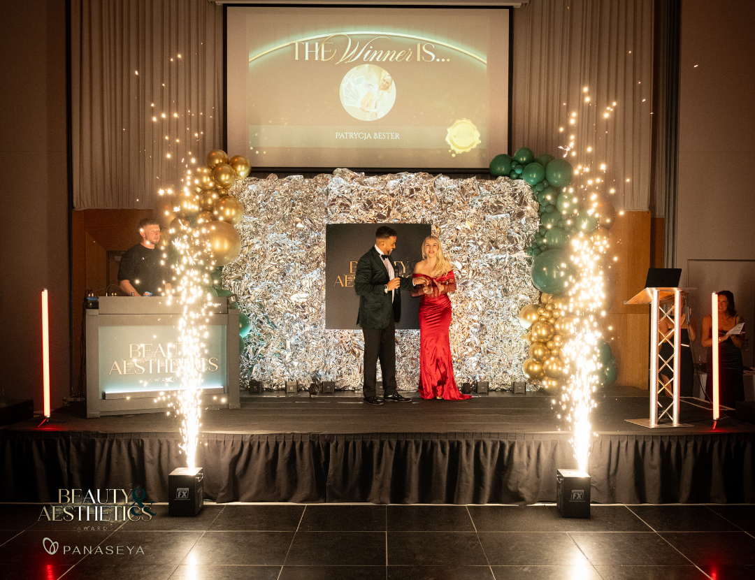 Beauty and Aesthetics Awards winner announced on stage